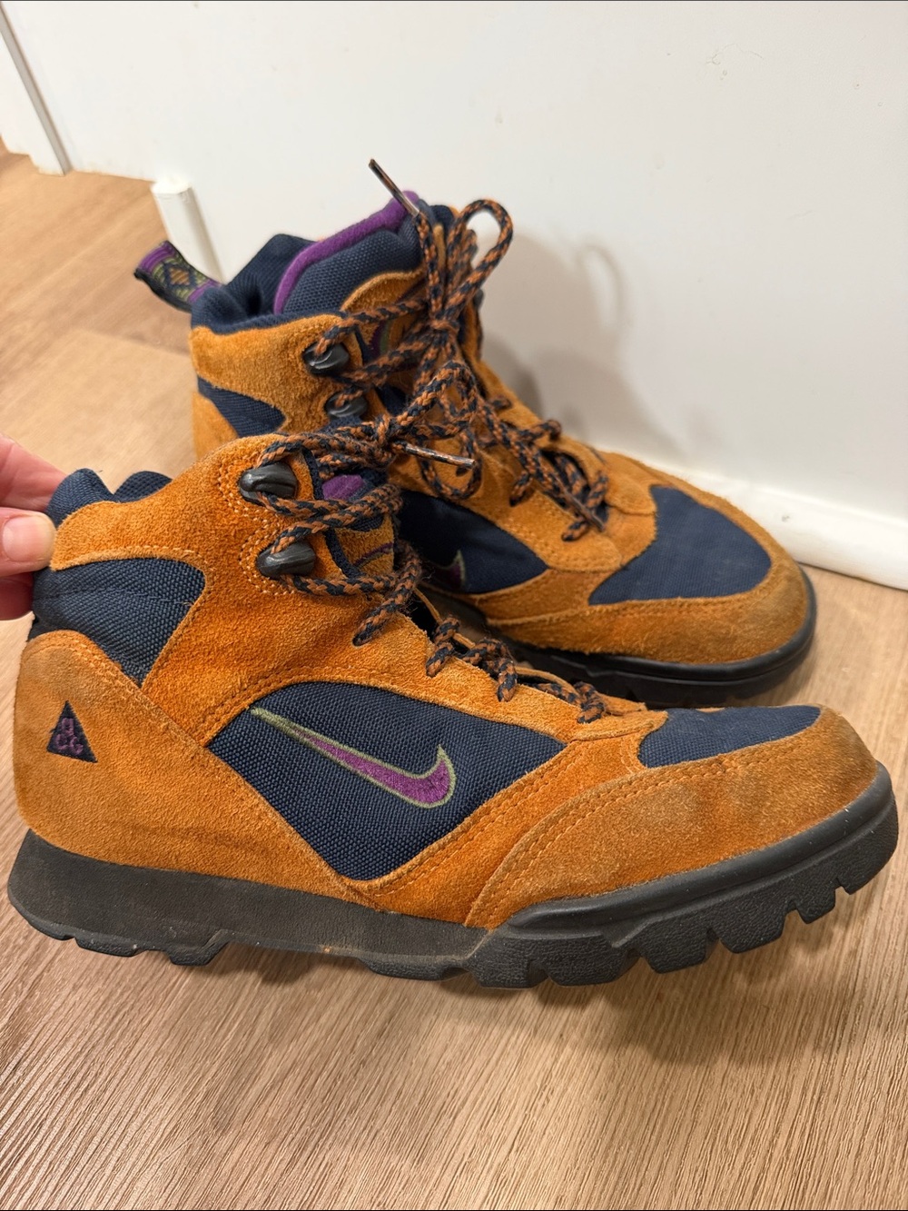 Nike Hiking Ankle Boots Womens 7.5 Brown ACG Vintage Suede Gorpcore Trail